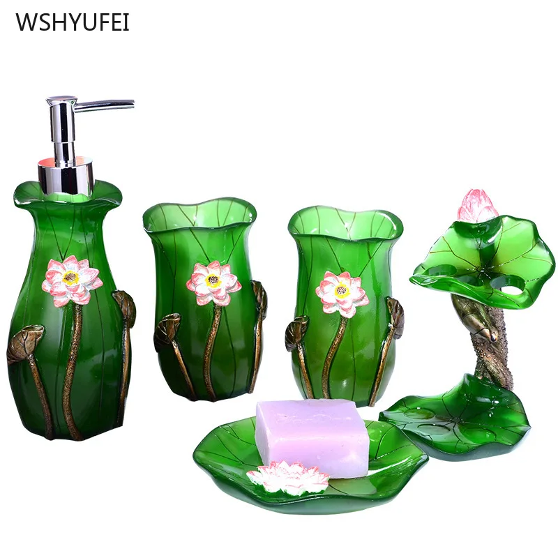 5Pcs Direct European-style garden bathroom lotus wash set creative fashion couple wash mug cup newlywed housewarming gift
5Pcs Direct European-style garden bathroom lotus wash set creative fashion couple wash mug cup newlywed housewarming gift