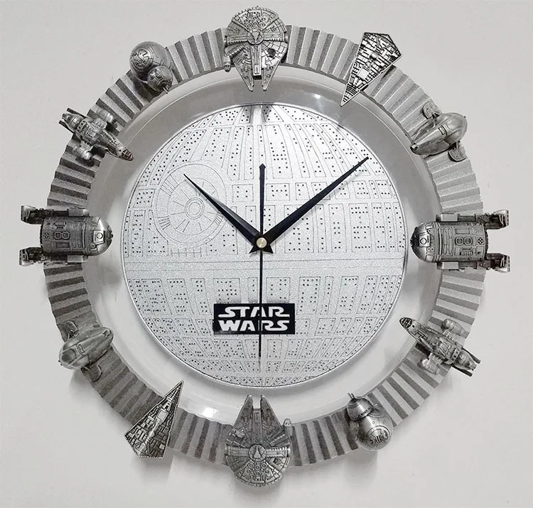 2021 настенные часы Звездные войны электронный умный светящийся Таймер Будильник Детский Настольный Будильник украшение для спальни
2021 настенные часы Звездные войны электронный умный светящийся Таймер Будильник Детский Настольный Будильник украшение для спальни