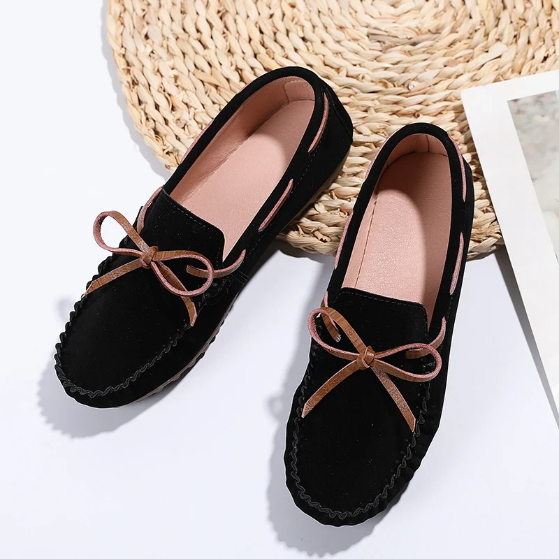 Korean version of anti suede leather leisure driving Doudou shoes for women
Korean version of anti suede leather leisure driving Doudou shoes for women