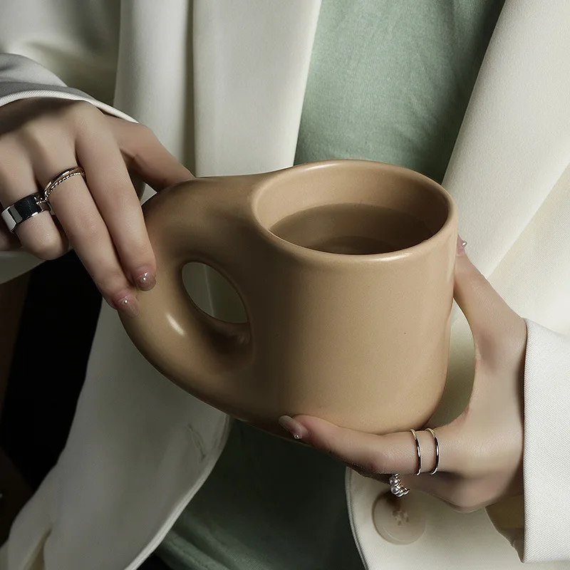 Creative Coffee Cup Simple Home Simple Design Mug Ceramic Couple Office Trend Water Cup
Creative Coffee Cup Simple Home Simple Design Mug Ceramic Couple Office Trend Water Cup