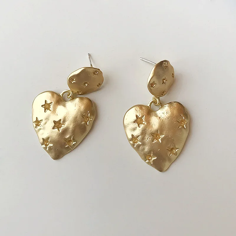 Anti-allergy S925 Post Baroque Vintage Metal Star Heart Drop Earrings For Women Korean Fashion Girl's Gold Earring
Anti-allergy S925 Post Baroque Vintage Metal Star Heart Drop Earrings For Women Korean Fashion Girl's Gold Earring