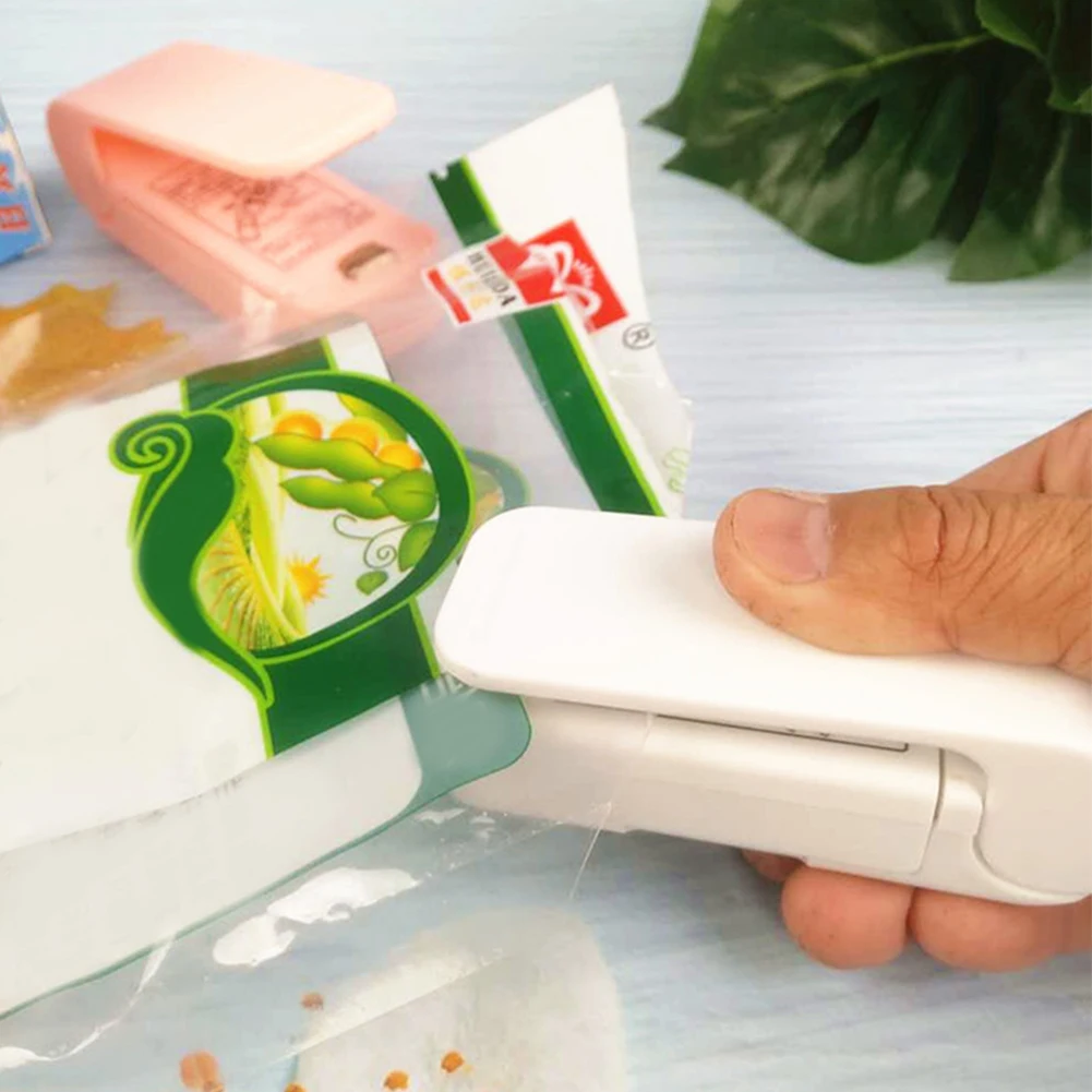 Mini Heat Bag Sealing Machine Package Sealer Bags Thermal Plastic Food Bag Closure Portable Sealer Packing Kitchen Accessories
Mini Heat Bag Sealing Machine Package Sealer Bags Thermal Plastic Food Bag Closure Portable Sealer Packing Kitchen Accessories