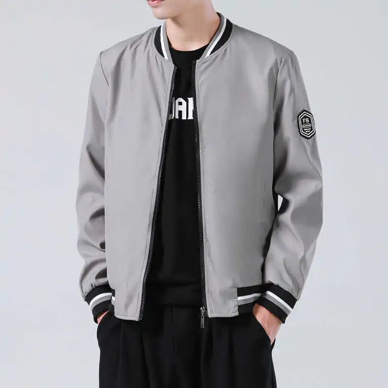 2021 Blusão masculino bombardeiro jaquetas piloto militar casual casaco de beisebol roupas masculinas outono fino ajuste jaqueta
2021 Blusão masculino bombardeiro jaquetas piloto militar casual casaco de beisebol roupas masculinas outono fino ajuste jaqueta