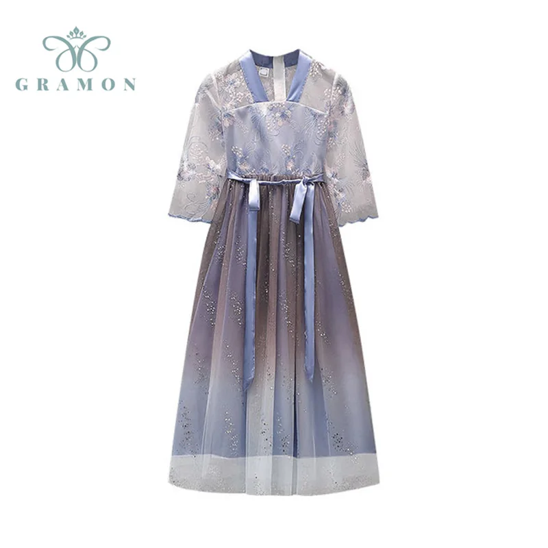 Женское платье с цветочной вышивкой Hanfu, улучшенное летнее платье с градиентной цветочной вышивкой, размера плюс г., женское газовое платье ...
Женское платье с цветочной вышивкой Hanfu, улучшенное летнее платье с градиентной цветочной вышивкой, размера плюс г., женское газовое платье ...