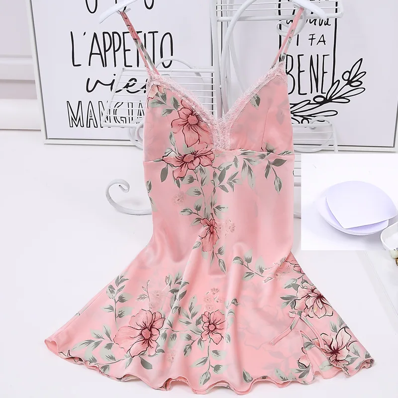 Ice Silk Nightdress Women Thin Lace Sling Chest Pad Temptation Floral Printed Skirt Sexy Contrasting Color Home Room Sleepwear
Ice Silk Nightdress Women Thin Lace Sling Chest Pad Temptation Floral Printed Skirt Sexy Contrasting Color Home Room Sleepwear