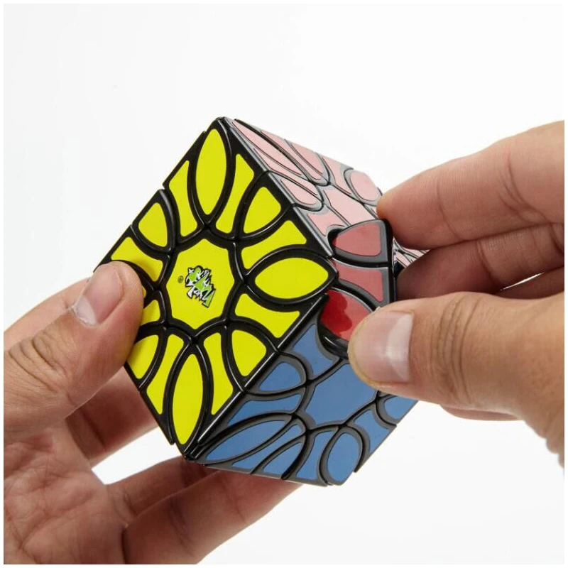 LANLAN Sunflower Magic Cube Irregular Petal Cubo Speed Puzzle Cubing Antistress Educational Magico Cube Toys for Adult Children
LANLAN Sunflower Magic Cube Irregular Petal Cubo Speed Puzzle Cubing Antistress Educational Magico Cube Toys for Adult Children