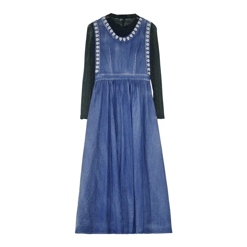 Women's clothing 2021 spring new two-piece design sense V-neck embroidered vest denim skirt retro slim bottoming dress
Women's clothing 2021 spring new two-piece design sense V-neck embroidered vest denim skirt retro slim bottoming dress