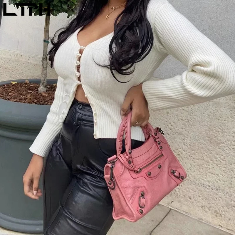 Hot sale 2019 Autumn New Fashion Casual sweater women Full sleeve V-Neck Button Cardigan Solid simplicity Slim Wild Short tops
Hot sale 2019 Autumn New Fashion Casual sweater women Full sleeve V-Neck Button Cardigan Solid simplicity Slim Wild Short tops