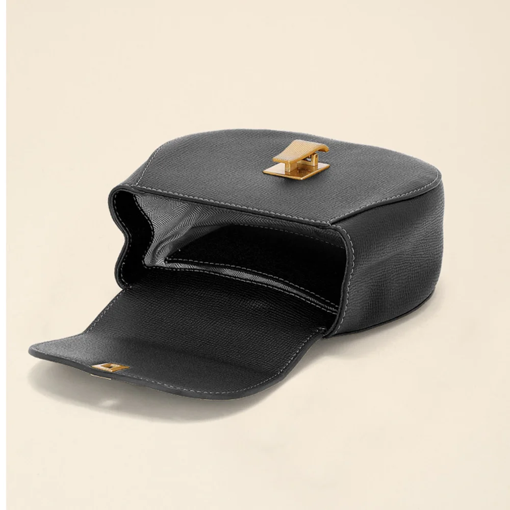 Women's Saddle Bags Waist Bag Retro Single Shoulder Messenger Square Cowhide Small Chest Bag Niche Design PM64
Women's Saddle Bags Waist Bag Retro Single Shoulder Messenger Square Cowhide Small Chest Bag Niche Design PM64