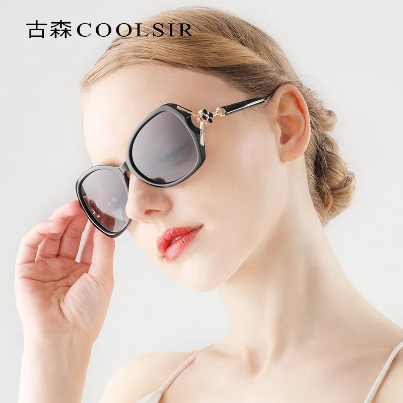 Oversized Sunglasses Women Driving Large Square Elegant Red Frame Inlay Polarized UV Protection Ladies Stylish Sun Glasses
Oversized Sunglasses Women Driving Large Square Elegant Red Frame Inlay Polarized UV Protection Ladies Stylish Sun Glasses