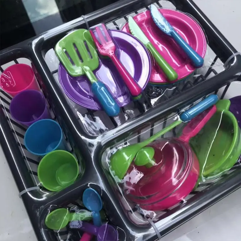 Toys 28pc Kids Kitchen Dish Playset Children's kitchen tableware set family 28 pieces of kitchen utensils 
Toys 28pc Kids Kitchen Dish Playset Children's kitchen tableware set family 28 pieces of kitchen utensils