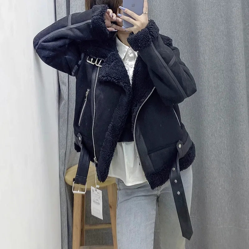 New Women's Jacket Faux Shearling Sheepskin Retro Suede Fur Motorcycle Jackets Black Belt Casual Loose Zaring Woman Jackets Za
New Women's Jacket Faux Shearling Sheepskin Retro Suede Fur Motorcycle Jackets Black Belt Casual Loose Zaring Woman Jackets Za