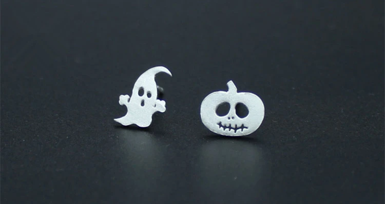 925 Sterling Silver Prevent Allergy Halloween Pumpkin Stud Earrings for Women Wedding Earrings Jewelry Accessories Brincos
925 Sterling Silver Prevent Allergy Halloween Pumpkin Stud Earrings for Women Wedding Earrings Jewelry Accessories Brincos