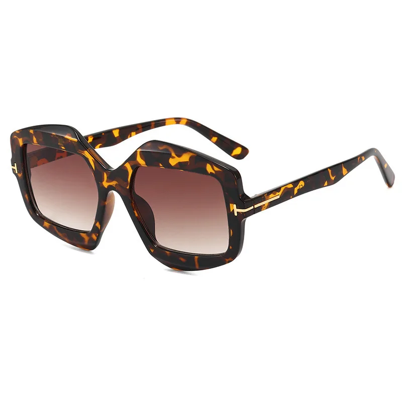 The new T irregular sunglasses Europe and the United States fashion sunglasses glasses sunglasses shading mirror
The new T irregular sunglasses Europe and the United States fashion sunglasses glasses sunglasses shading mirror