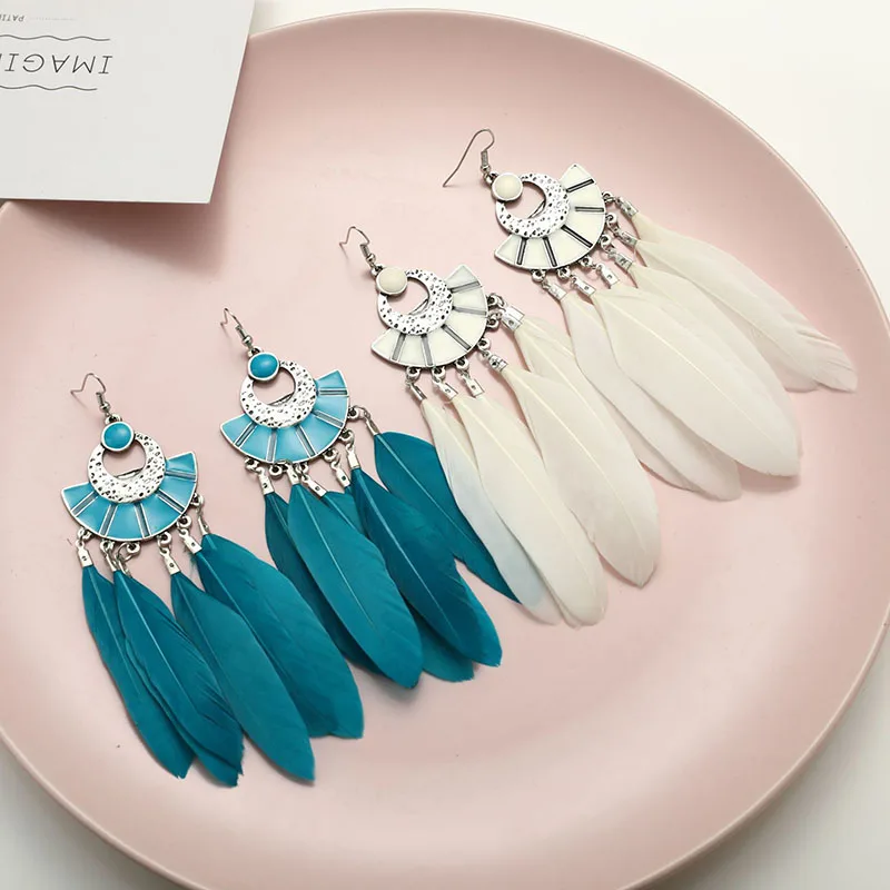 Bohemian blue Feather Tassel Hook Earrings for Women Vintage Geometric Long Dangle earring Party Jewelry Accessories Whole Sale
Bohemian blue Feather Tassel Hook Earrings for Women Vintage Geometric Long Dangle earring Party Jewelry Accessories Whole Sale