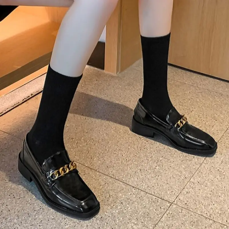 Coolcept New Fashion Real Leather Women Pumps Square Toe Thick Heel Slip On Shoes Chain Decoration Ladies Footwear Size 33-40
Coolcept New Fashion Real Leather Women Pumps Square Toe Thick Heel Slip On Shoes Chain Decoration Ladies Footwear Size 33-40