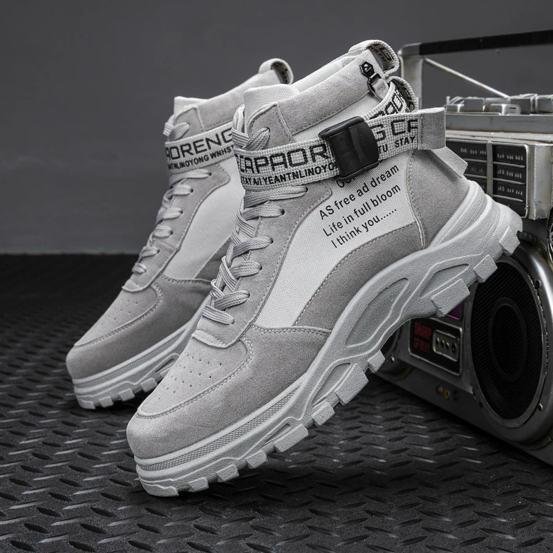 Damyuan Non-Leather Men's Casual Shoes High Top Non-slip Male Boots 2021 New Style Soft and Durable Rubber Sole Sports Shoes
Damyuan Non-Leather Men's Casual Shoes High Top Non-slip Male Boots 2021 New Style Soft and Durable Rubber Sole Sports Shoes