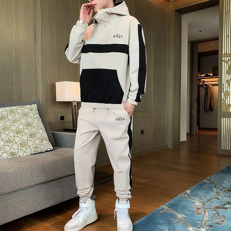 Mens Streetwear Cargo Pullover Hooded Tracksuit 2 Pieces Sets Jackets And Cargo Pants Loose Fit Pants Hip Hop jacke 
Mens Streetwear Cargo Pullover Hooded Tracksuit 2 Pieces Sets Jackets And Cargo Pants Loose Fit Pants Hip Hop jacke