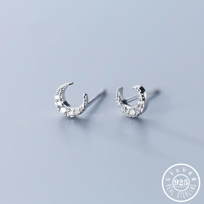 925 Sterling Silver Small CZ Moon Shape Earings Korean Gold Color Plated Ear Studs Cubic Zircon Earrings Fine Jewelry for Women
925 Sterling Silver Small CZ Moon Shape Earings Korean Gold Color Plated Ear Studs Cubic Zircon Earrings Fine Jewelry for Women