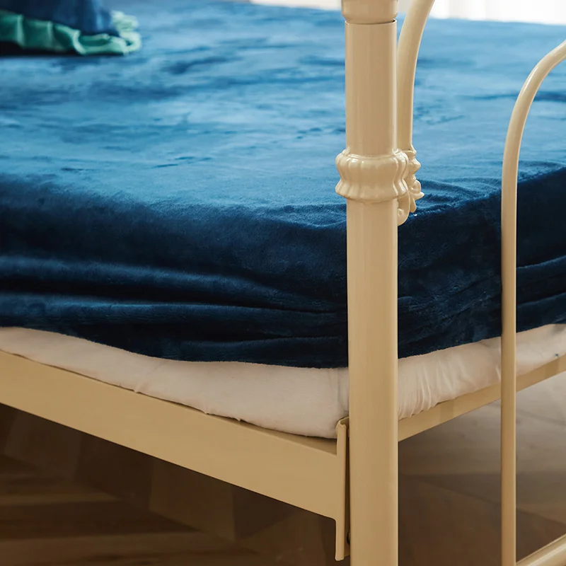 Solid Color 25CM Universal Mattress Cover Mink Cashmere Thicken Bed Sheet Pillow Case Winter Fitted Sheets Dust Cover Protector
Solid Color 25CM Universal Mattress Cover Mink Cashmere Thicken Bed Sheet Pillow Case Winter Fitted Sheets Dust Cover Protector