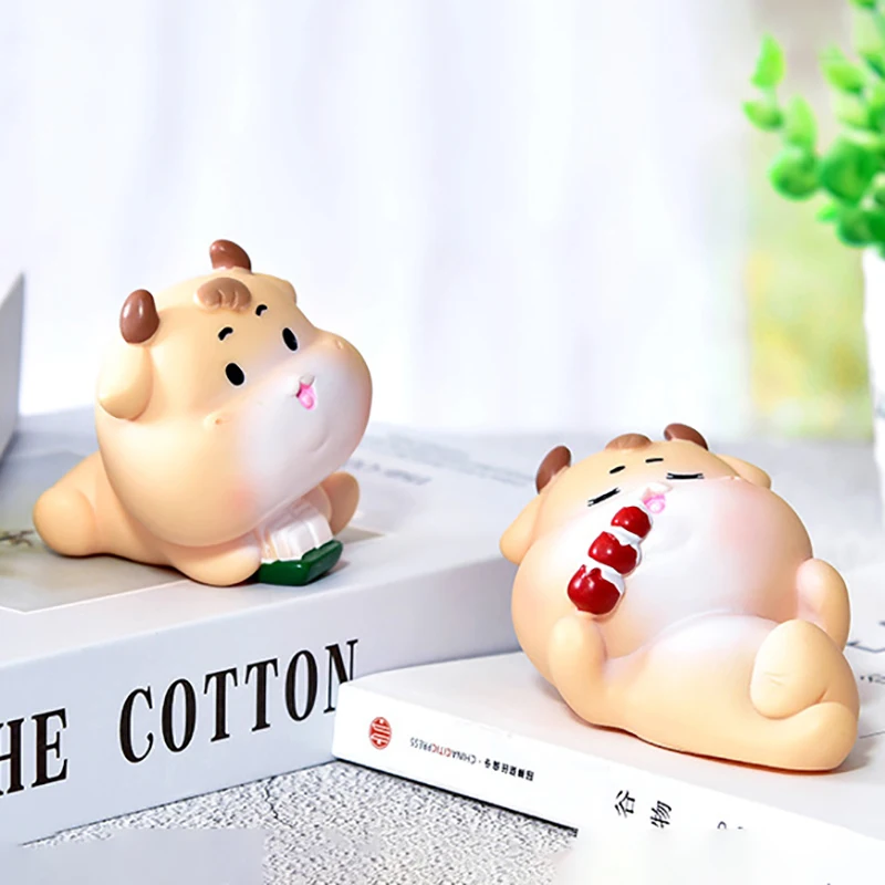 Cake Baking Decoration New Year Ox Zodiac Calf Home Decoration Student Gift 
Cake Baking Decoration New Year Ox Zodiac Calf Home Decoration Student Gift