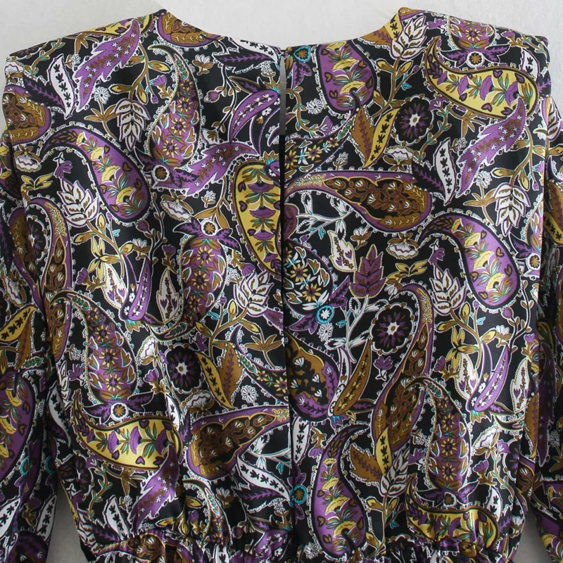 Female New 2021 Summer Spring Versatile Temperament Vintage O Neck High Waist Mixed Color Long Sleeve Ladies Dress
Female New 2021 Summer Spring Versatile Temperament Vintage O Neck High Waist Mixed Color Long Sleeve Ladies Dress