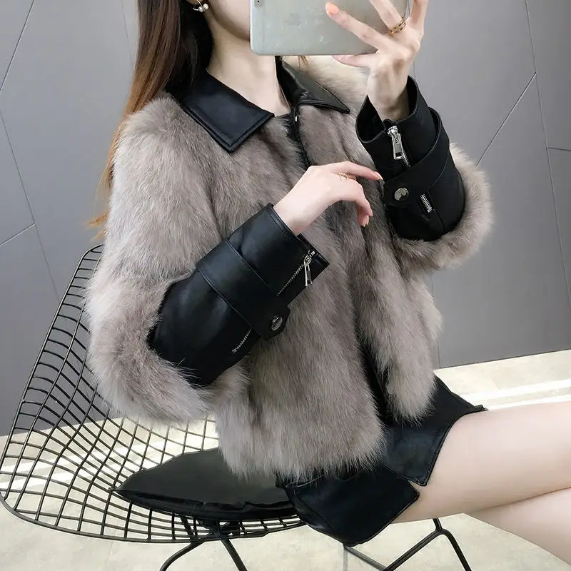 2021 Autumn Winter Women Elegant Faux Fox Fur Coat Lady Casual Warm Thick Faux Leather Coats Female Long Sleeve Outerwear L839
2021 Autumn Winter Women Elegant Faux Fox Fur Coat Lady Casual Warm Thick Faux Leather Coats Female Long Sleeve Outerwear L839