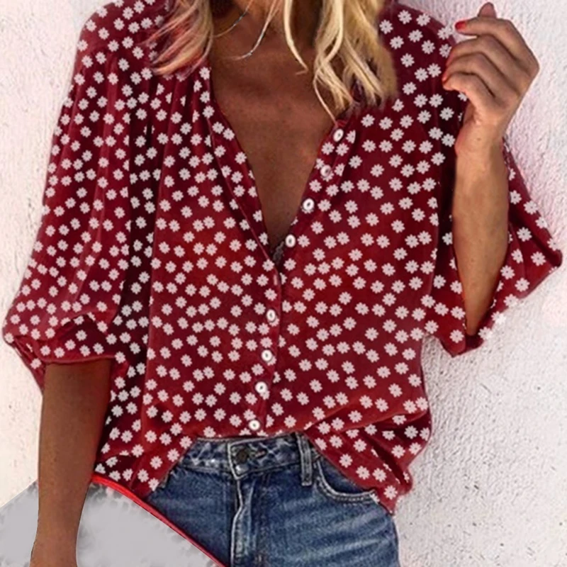 Women Tunic Shirt 2020 Autumn Floral Print V-neck Blouses And Tops With Button Big Size Women Clothing 2XL Plus Size
Women Tunic Shirt 2020 Autumn Floral Print V-neck Blouses And Tops With Button Big Size Women Clothing 2XL Plus Size