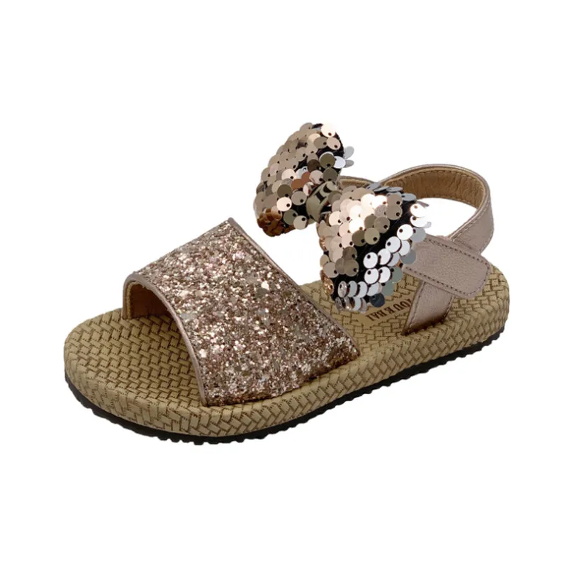 2021 New Summer Children Bling Sandals Leather Toddler Bowtie Non-slip Girls Princess Shoes Fashion Kids Beach Sandals 21-33
2021 New Summer Children Bling Sandals Leather Toddler Bowtie Non-slip Girls Princess Shoes Fashion Kids Beach Sandals 21-33