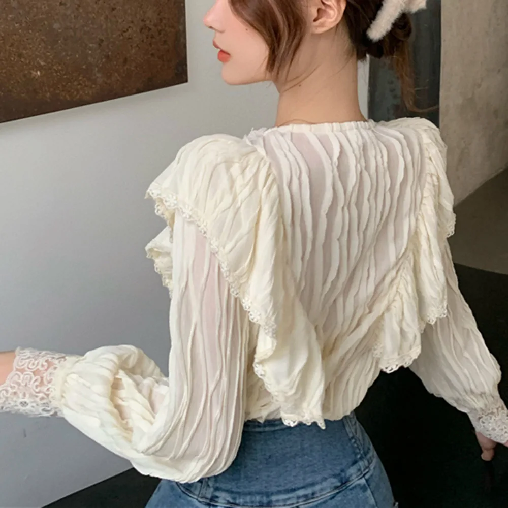 Korean Version Japanese Blouse Autumn Winter Temperament Ruffle Splicing V-neck Fashion Long Sleeve Shirt
Korean Version Japanese Blouse Autumn Winter Temperament Ruffle Splicing V-neck Fashion Long Sleeve Shirt