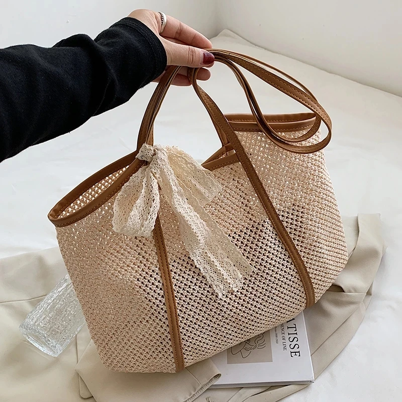 High Capacity Women's Shoulder Handbag Big Bohemian 2021 Casual Summer Straw Beach Tote Travel Shopper Weaving Purse
High Capacity Women's Shoulder Handbag Big Bohemian 2021 Casual Summer Straw Beach Tote Travel Shopper Weaving Purse