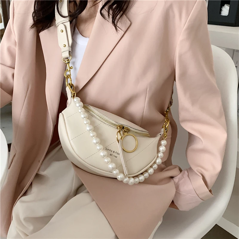 2021 New In Women Letter Pearl Cross Body Shoulder Bag Chest PU Leather Beading Handbag Wide Straps Travel Day Clutches
2021 New In Women Letter Pearl Cross Body Shoulder Bag Chest PU Leather Beading Handbag Wide Straps Travel Day Clutches