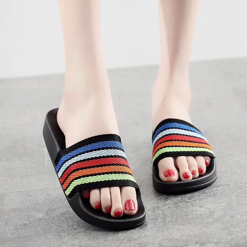 Striped Summer Simple And Fashionable Home Women's Slippers For Lovers To Wear All-match Comfortable Trendy Men's Casual Shoes
Striped Summer Simple And Fashionable Home Women's Slippers For Lovers To Wear All-match Comfortable Trendy Men's Casual Shoes