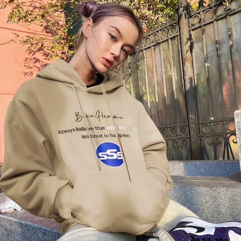 Autumn/Winter Khaki Hooded Sweatshirt Undershirt Loose Mid-length Fashion Letter Print High Street Drawstring BF Girls Pullover
Autumn/Winter Khaki Hooded Sweatshirt Undershirt Loose Mid-length Fashion Letter Print High Street Drawstring BF Girls Pullover