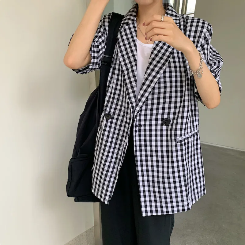 Add color summer color system sky blue basic all-match plaid short-sleeved blazer
Add color summer color system sky blue basic all-match plaid short-sleeved blazer