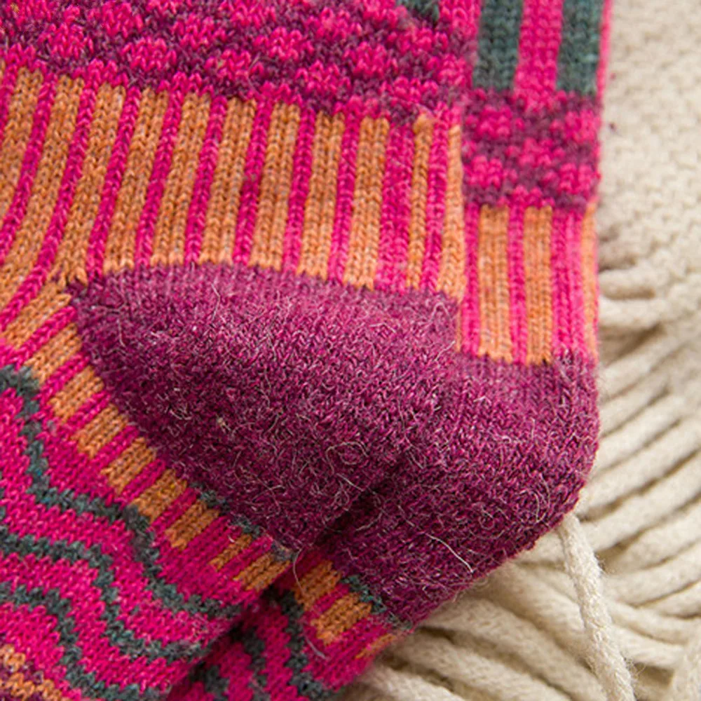 Korean Autumn and Winter Cute Double Thick Needle Vertical Strips Retro Ethnic Style Warmth Thickening Ladies Sock Harajuku
Korean Autumn and Winter Cute Double Thick Needle Vertical Strips Retro Ethnic Style Warmth Thickening Ladies Sock Harajuku