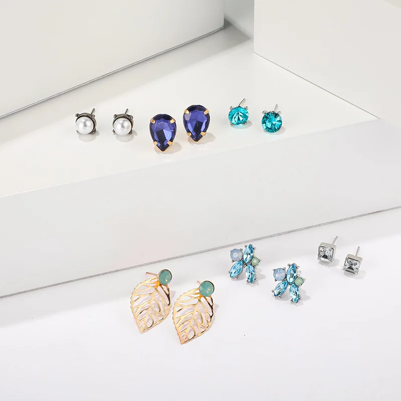 6Set/Pair Trendy Hollow Leaf Pearl Stud Earrings Charm Blue Color Water Drop Crystal Alloy Stud Earrings For Female Gift Jewelry
6Set/Pair Trendy Hollow Leaf Pearl Stud Earrings Charm Blue Color Water Drop Crystal Alloy Stud Earrings For Female Gift Jewelry