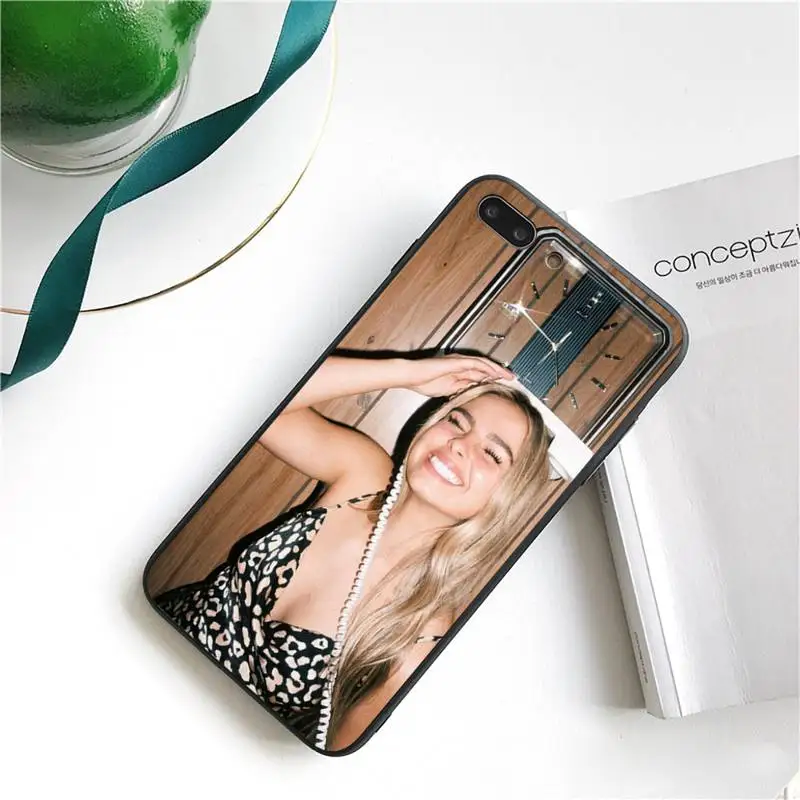 American IC girl Addison Rae Phone Case For iPhone 11 8 7 6 6S Plus 7 plus 8 plus X XS MAX 5 5S XR 12 11 Pro max se 2020 Cover
American IC girl Addison Rae Phone Case For iPhone 11 8 7 6 6S Plus 7 plus 8 plus X XS MAX 5 5S XR 12 11 Pro max se 2020 Cover