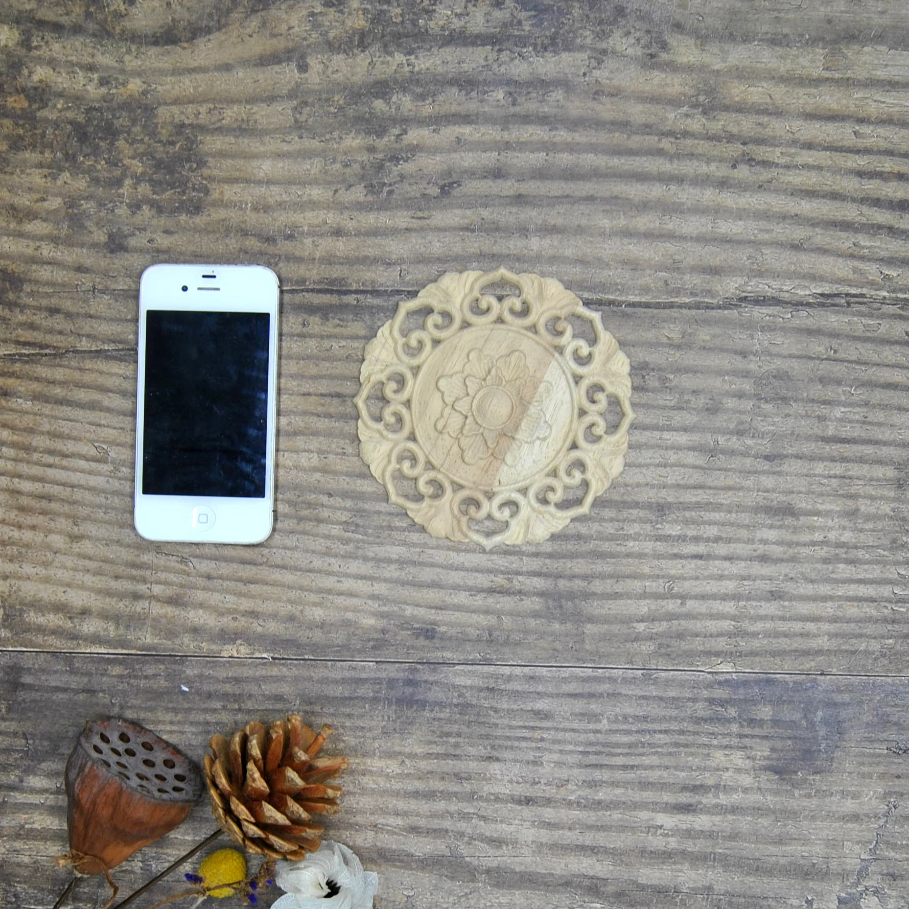Nature Rubber Wood Carving Furniture Decoration not painted Wooden Round Applique Hollow Him Miniature Crafts No.NMHH-003-3
Nature Rubber Wood Carving Furniture Decoration not painted Wooden Round Applique Hollow Him Miniature Crafts No.NMHH-003-3