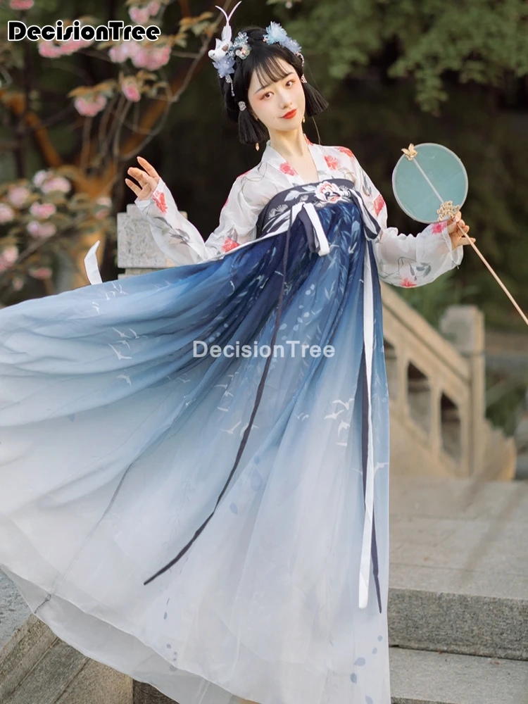 2021 chinese folk dance clothing set retro tang dynasty princess cosplay stage wear asian traditional hanfu costume fairy dress
2021 chinese folk dance clothing set retro tang dynasty princess cosplay stage wear asian traditional hanfu costume fairy dress