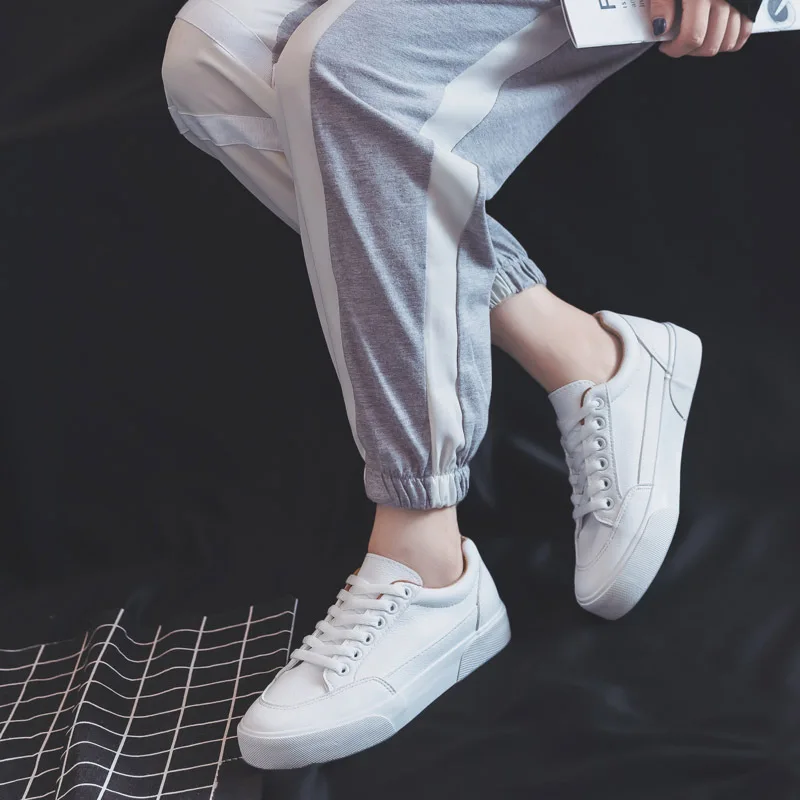 Women Sneakers Fashion Shoes Spring Trend Casual Flats Sneakers Female New Fashion Comfort White Vulcanized Platform Shoes
Women Sneakers Fashion Shoes Spring Trend Casual Flats Sneakers Female New Fashion Comfort White Vulcanized Platform Shoes