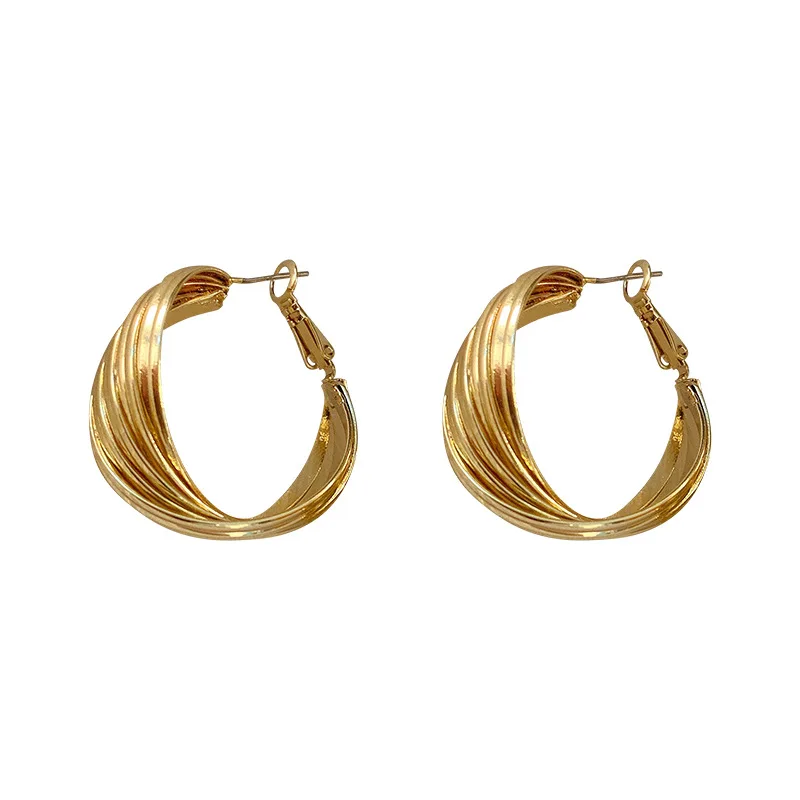 925 silver needle exaggeration Earrings geometric twist face Earrings New personality Earrings Fashion Net red temperament Earri
925 silver needle exaggeration Earrings geometric twist face Earrings New personality Earrings Fashion Net red temperament Earri