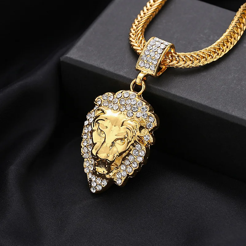 New European and American golden lion head pendant necklace exaggerated rhinestone necklace men and women hip-hop rock necklace
New European and American golden lion head pendant necklace exaggerated rhinestone necklace men and women hip-hop rock necklace