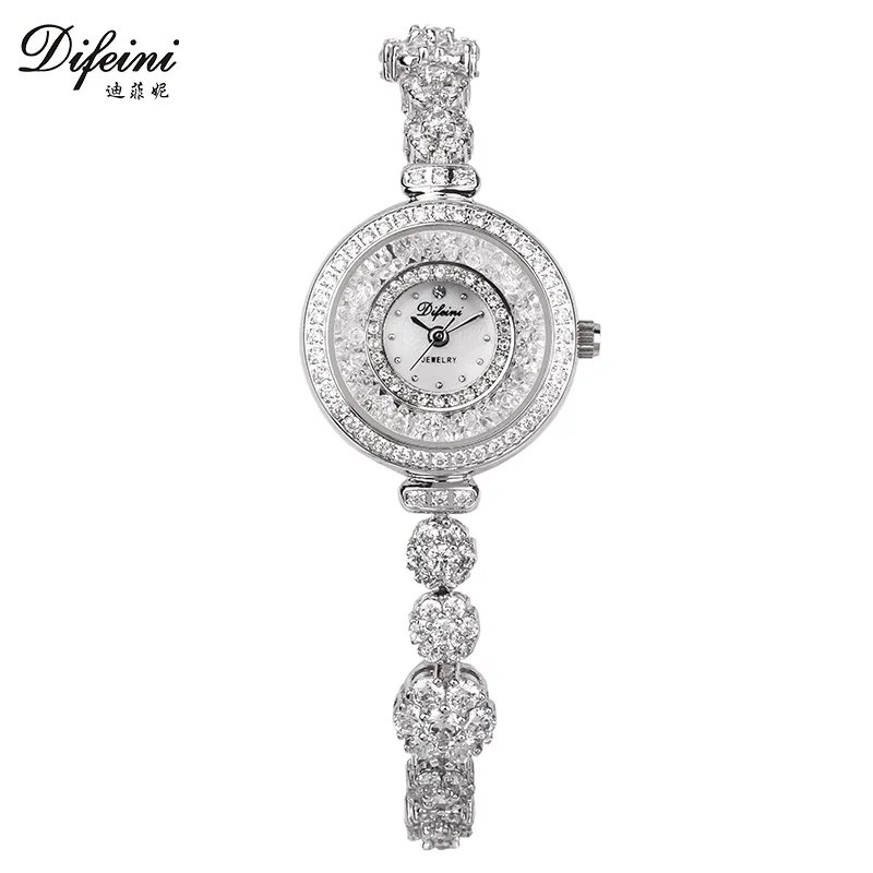 Light Jewelry Beautiful brand Luxury Hand Setting ladies Brand Elegant Bracelet Watch Moissanite Diamond quartz Wirst Watches
Light Jewelry Beautiful brand Luxury Hand Setting ladies Brand Elegant Bracelet Watch Moissanite Diamond quartz Wirst Watches