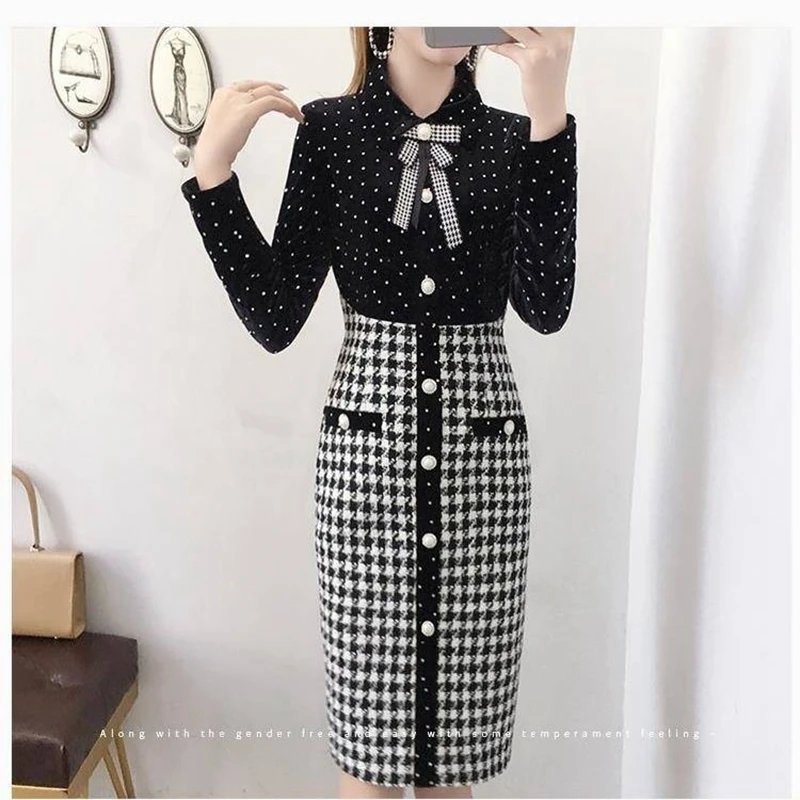2022 Spring and Autumn New Women's Woolen Dress Fashion Fake Two-piece Set Splicing Gold Velvet Long Sleeve Waist Bag Hip Skirt
2022 Spring and Autumn New Women's Woolen Dress Fashion Fake Two-piece Set Splicing Gold Velvet Long Sleeve Waist Bag Hip Skirt