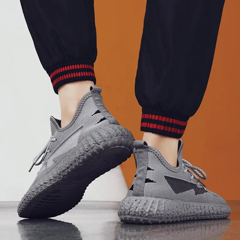 2021 New Fashion Light Running Shoes Comfortable Men's Sock Sneaker Cartoon Flying Woven Couple Shoes Breathable Mesh Cute Shoes
2021 New Fashion Light Running Shoes Comfortable Men's Sock Sneaker Cartoon Flying Woven Couple Shoes Breathable Mesh Cute Shoes