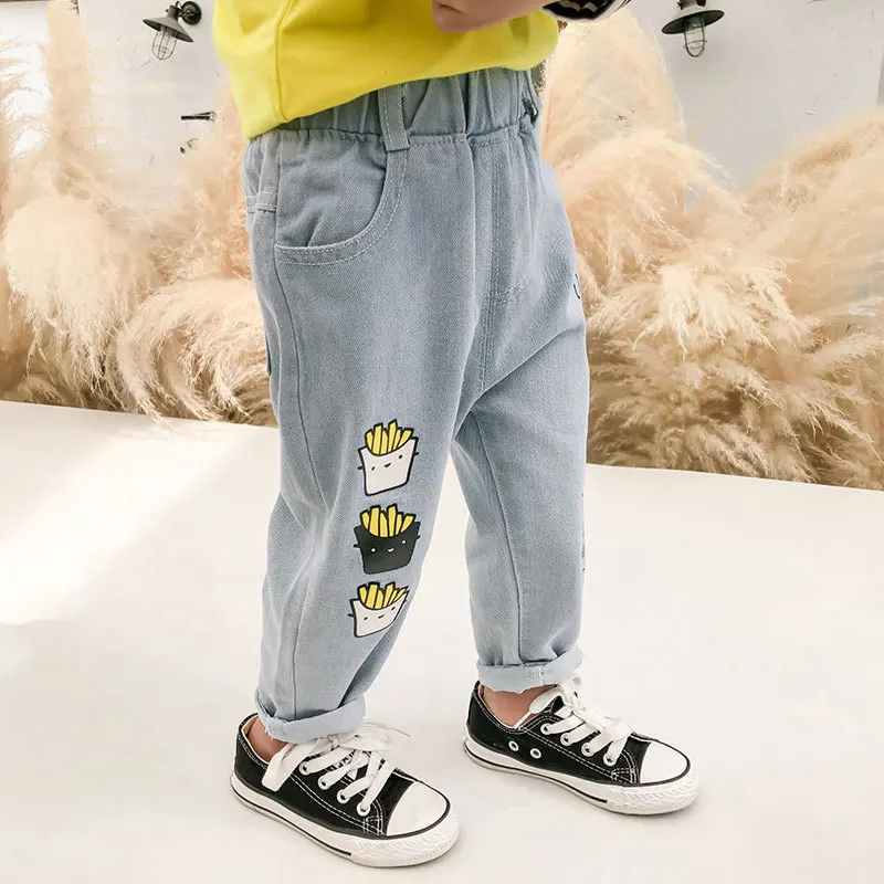 Jeans 2021 spring new children's cartoon vertical strip printing boys and girls casual trousers
Jeans 2021 spring new children's cartoon vertical strip printing boys and girls casual trousers