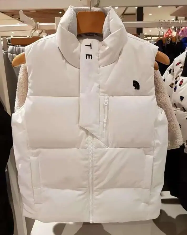 2021 Men And Women's Down Cotton Jacket Vest Winter Thick Cotton Waistcoat Tide Brand Men Coat Fashion Chaleco Mujer w927
2021 Men And Women's Down Cotton Jacket Vest Winter Thick Cotton Waistcoat Tide Brand Men Coat Fashion Chaleco Mujer w927