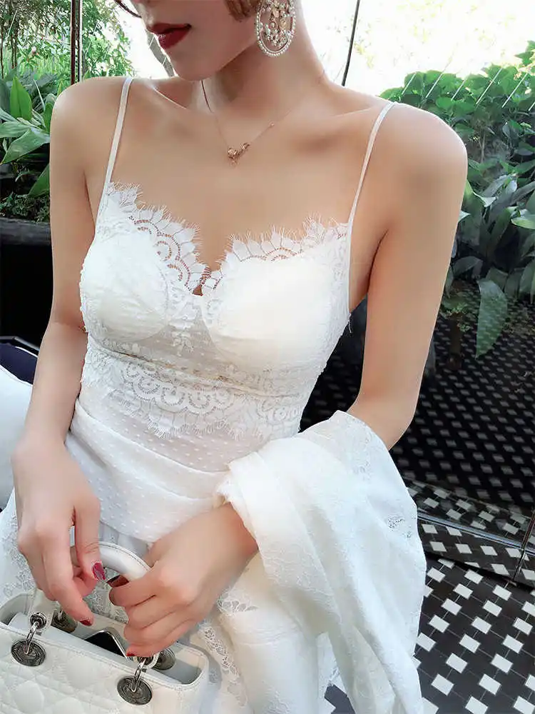 Женский топ на бретельках, однотонный черный/белый топ с кружевными вставками для груди, осень 2019
Женский топ на бретельках, однотонный черный/белый топ с кружевными вставками для груди, осень 2019