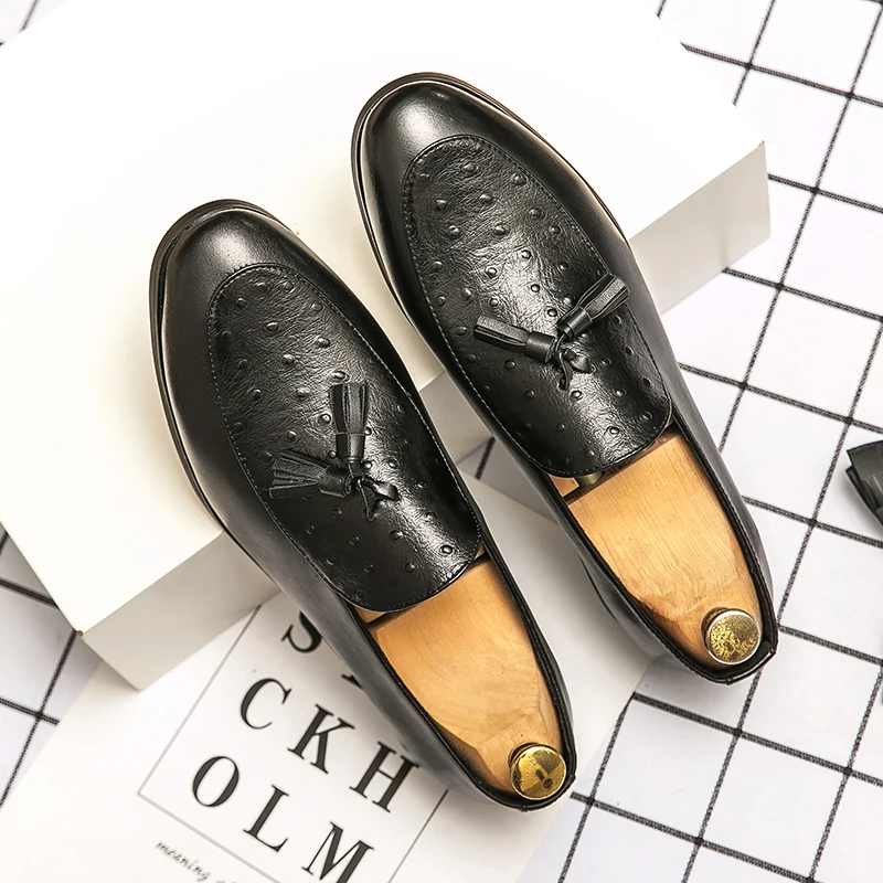 Туфли Old Skool, Мужская модная обувь для кожи, черные летние мужские кожаные туфли, повседневные стильные туфли Piergitar
Туфли Old Skool, Мужская модная обувь для кожи, черные летние мужские кожаные туфли, повседневные стильные туфли Piergitar